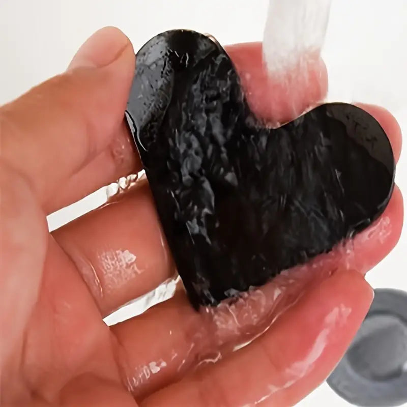 4pcs Heart-shaped Rug Grippers for Anti-Slip Protection